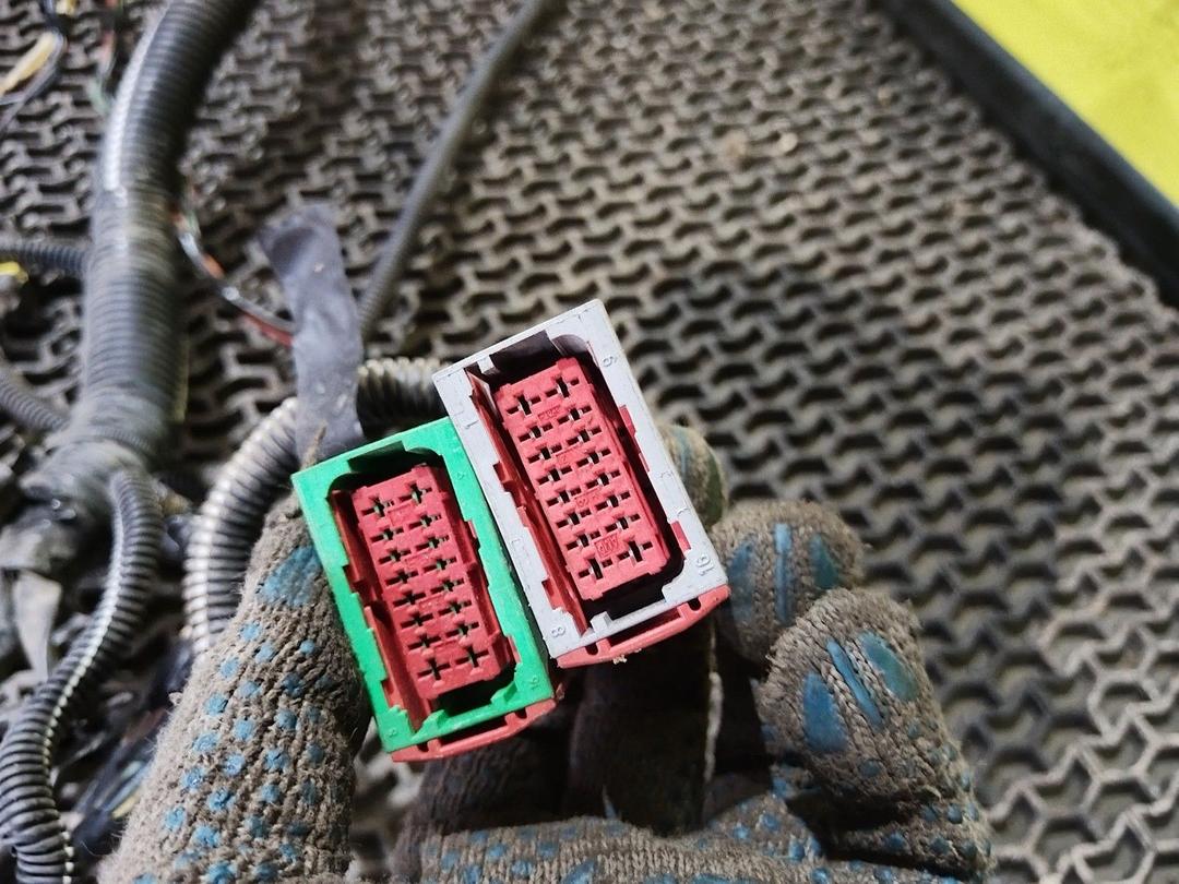 Проводка Y18XLJ Peugeot Partner undefined