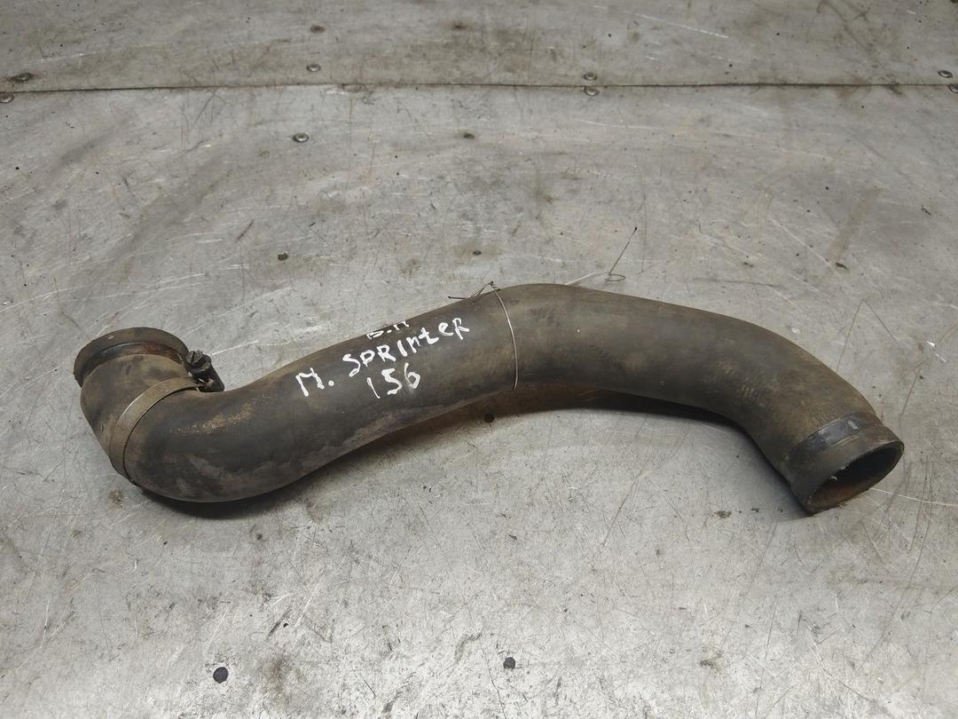 Патрубок радиатора 7WCRPT Mercedes Sprinter