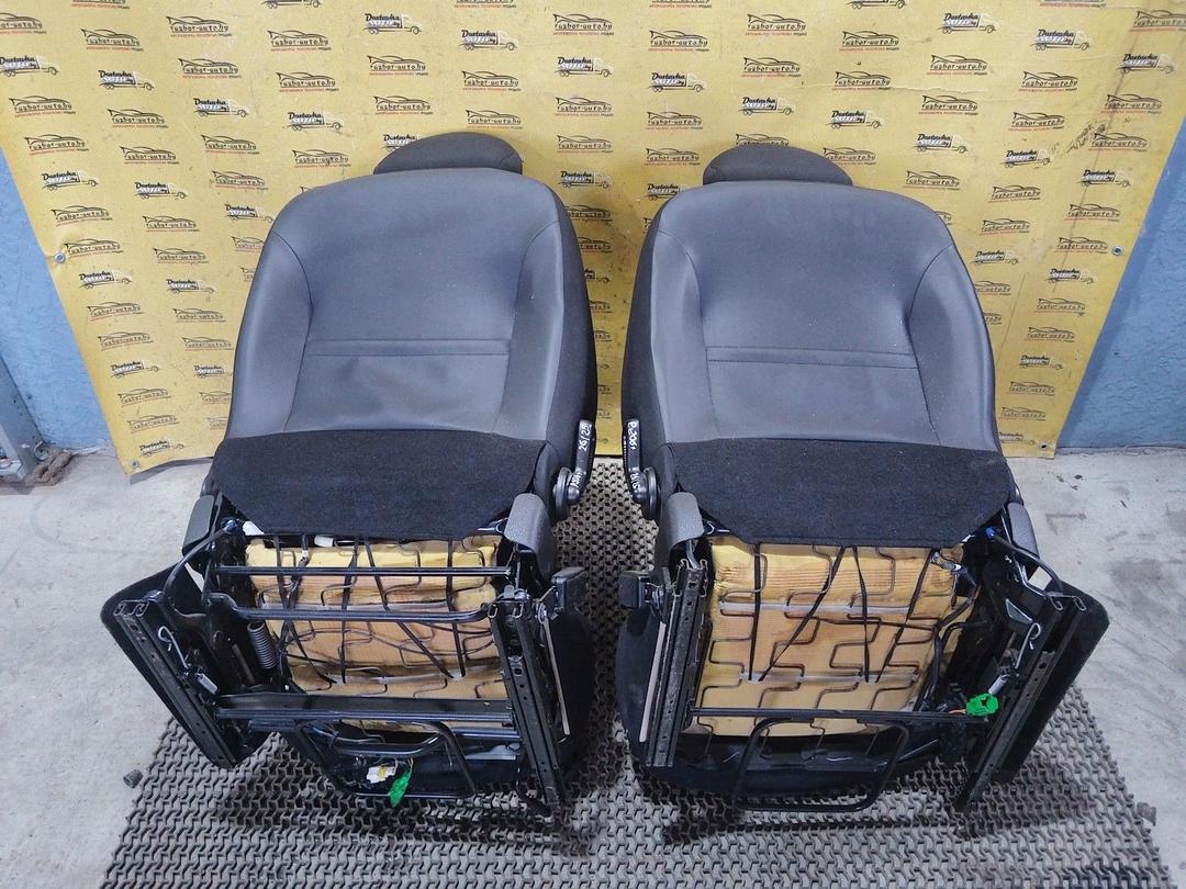 Салон (комплект сидений) 31AHUK Peugeot 206 undefined