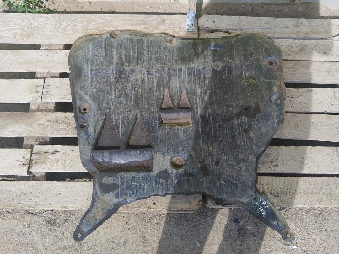 Передняя панель крепления облицовки (телевизор) RJ9WTV Citroen C4