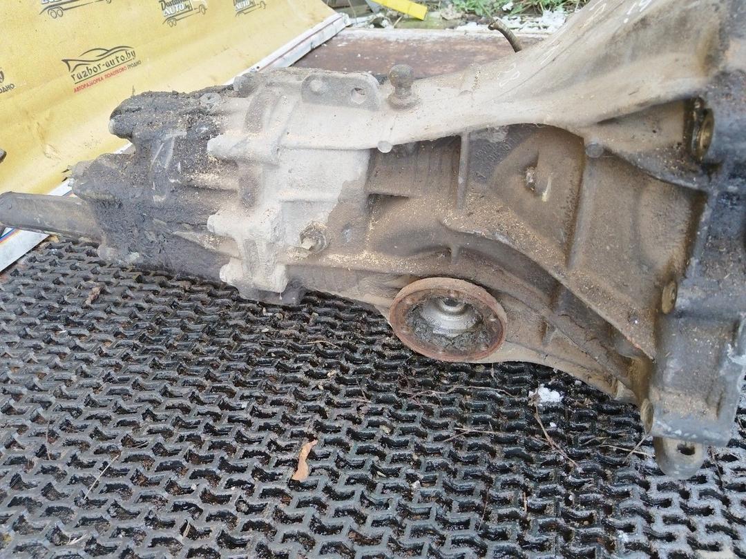 КПП механическая (МКПП) 4-ступенчатая RNGAIG Volkswagen Passat купить в магазине запчастей бу