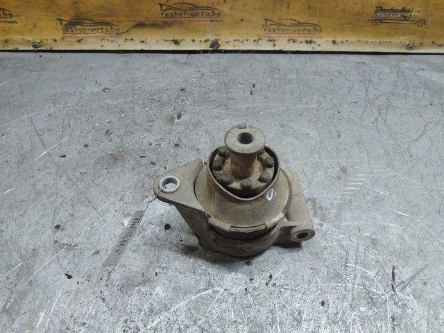 Подушка крепления КПП UNWIWF Opel Astra