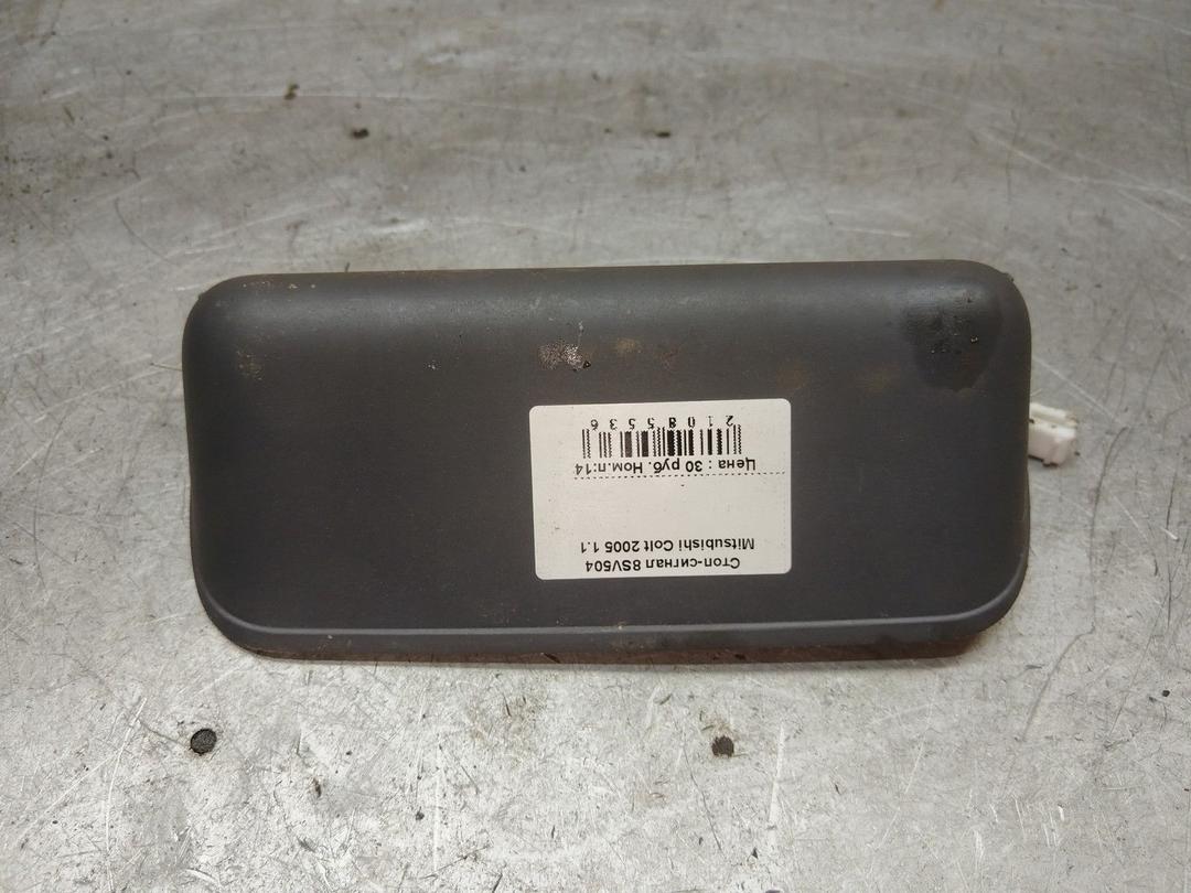 Стоп-сигнал 8SV504 Mitsubishi Colt купить с доставкой