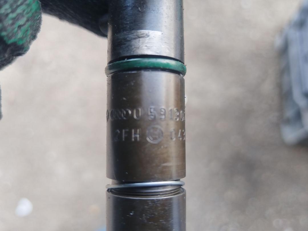 Форсунка W8D9G2 Audi A8