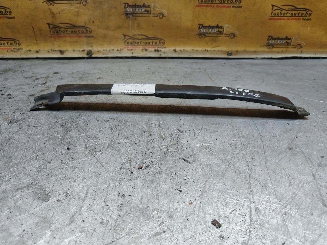 Ус под фару I3SZJ1 Audi 100 купить