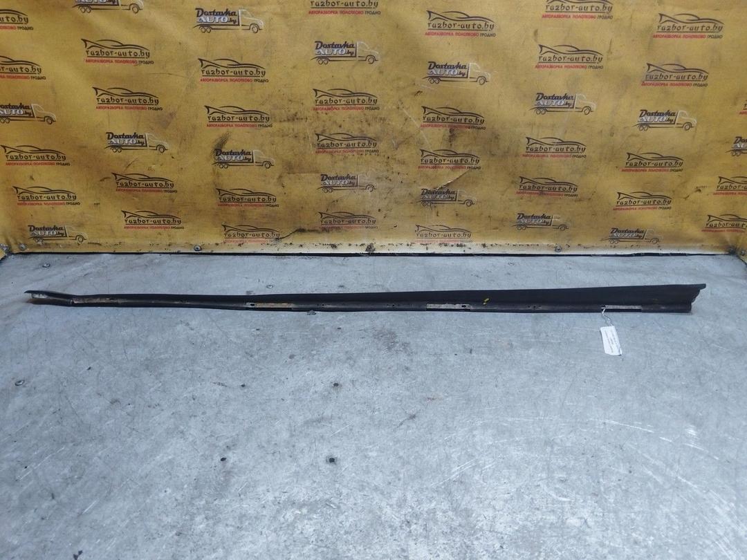 Молдинг стекла лобового 253QKT Mercedes A W168 купить