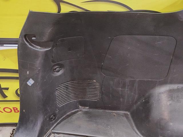 Обшивка багажника Y96TIV Kia Sorento купить с доставкой