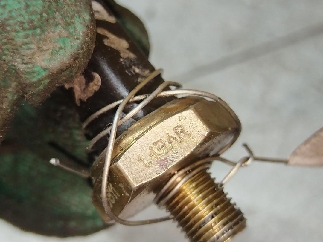 Датчик давления масла 3CJC41 Volkswagen Passat купить