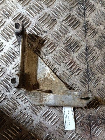 Кронштейн гидроусилителя JO5IW3 Audi 80 купить