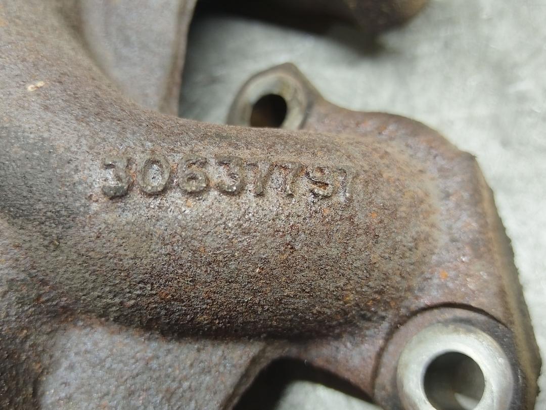 Коллектор выпускной L5KO0P Volvo S80 купить на авторазборке