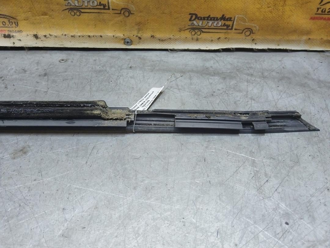 Молдинг стекла двери передней левой наружный 50DYNG Mitsubishi Carisma купить с доставкой