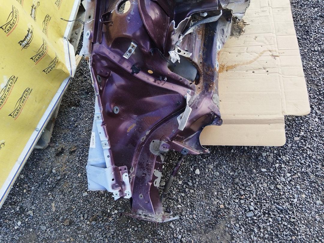 Лонжерон правый NSSE3I Audi 80 купить на авторазборке