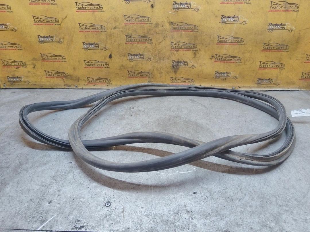 Уплотнитель багажника 5IXZYT Skoda Fabia