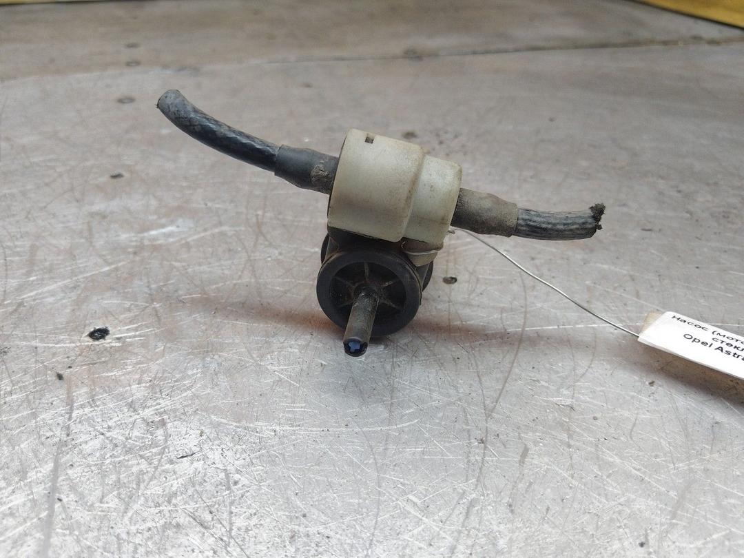 Насос (моторчик) омывателя стекла 91NDEH Opel Astra купить в магазине запчастей бу