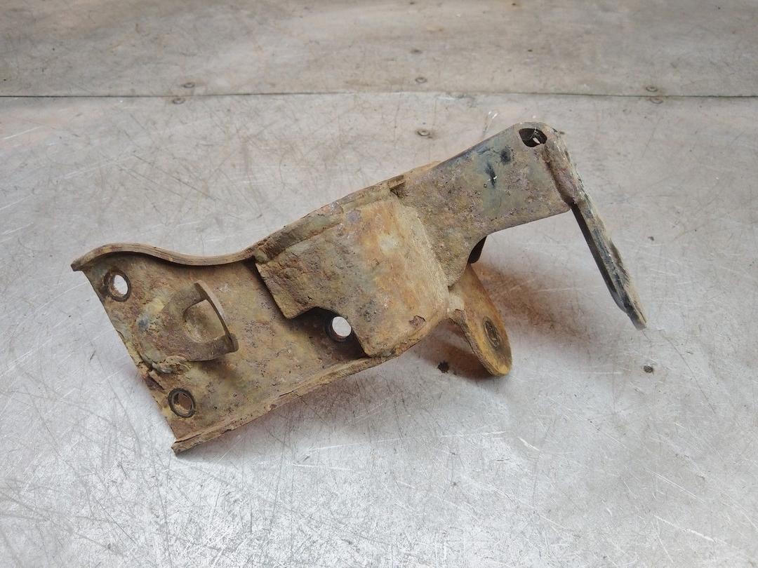 Кронштейн КПП Z8243P Daewoo Matiz купить