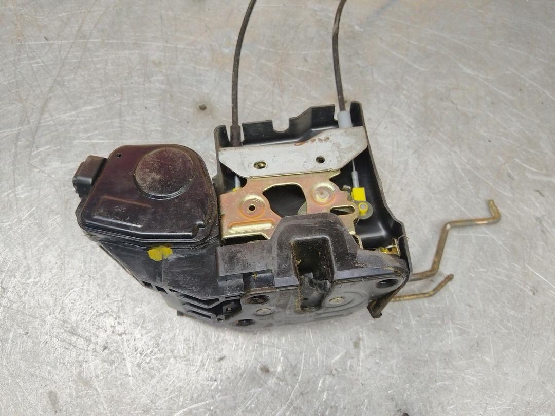 Замок двери передней правой 7M1L11 Hyundai Trajet - Фото 3