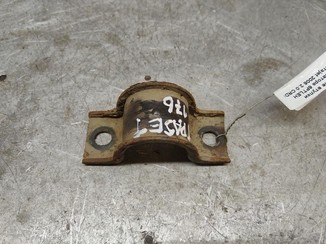 Крепление втулки стабилизатора 6PTLEH Hyundai Trajet - Фото 1