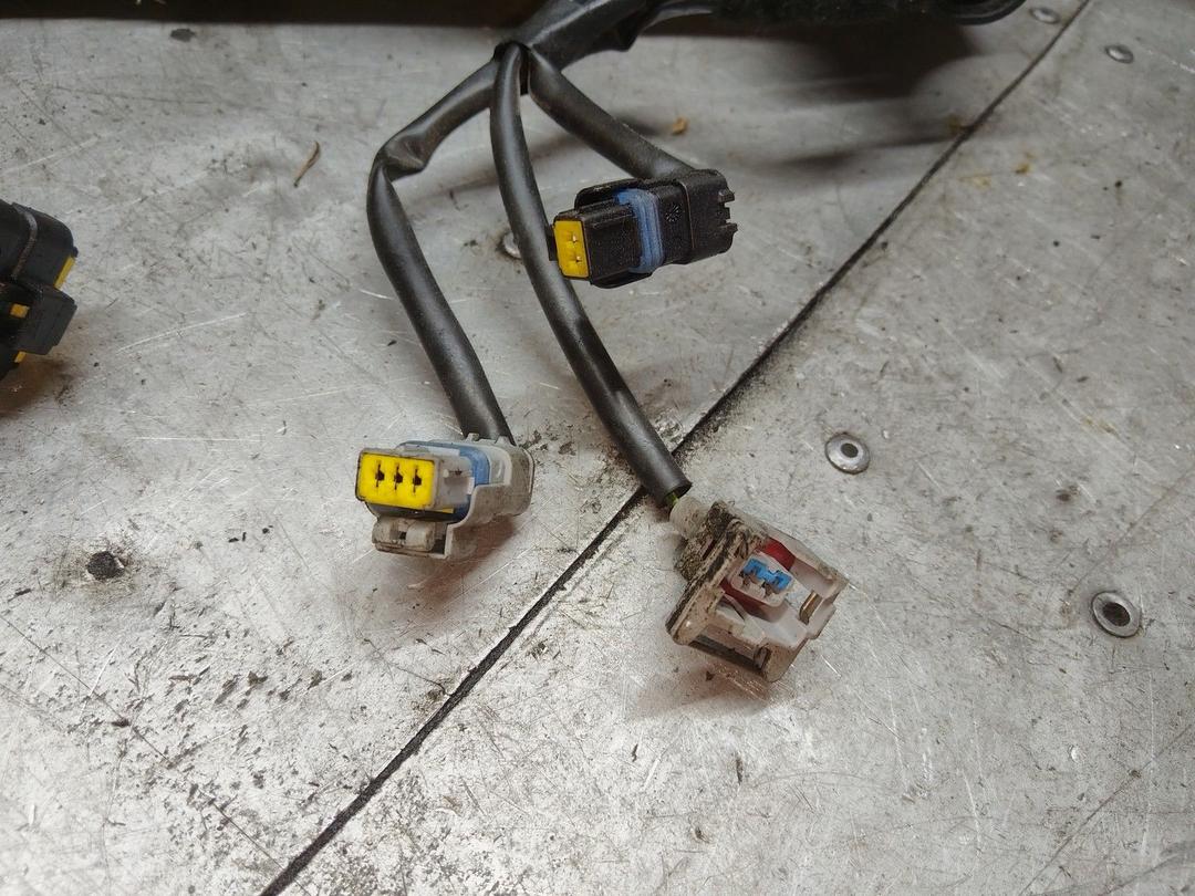 Проводка двигателя VGYVLM Citroen Xsara Picasso undefined