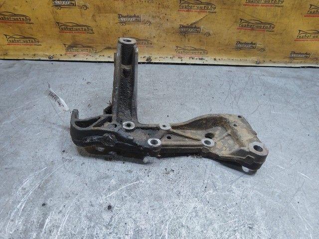 Рычаг передний правый HTIY76 Volkswagen Jetta купить с доставкой