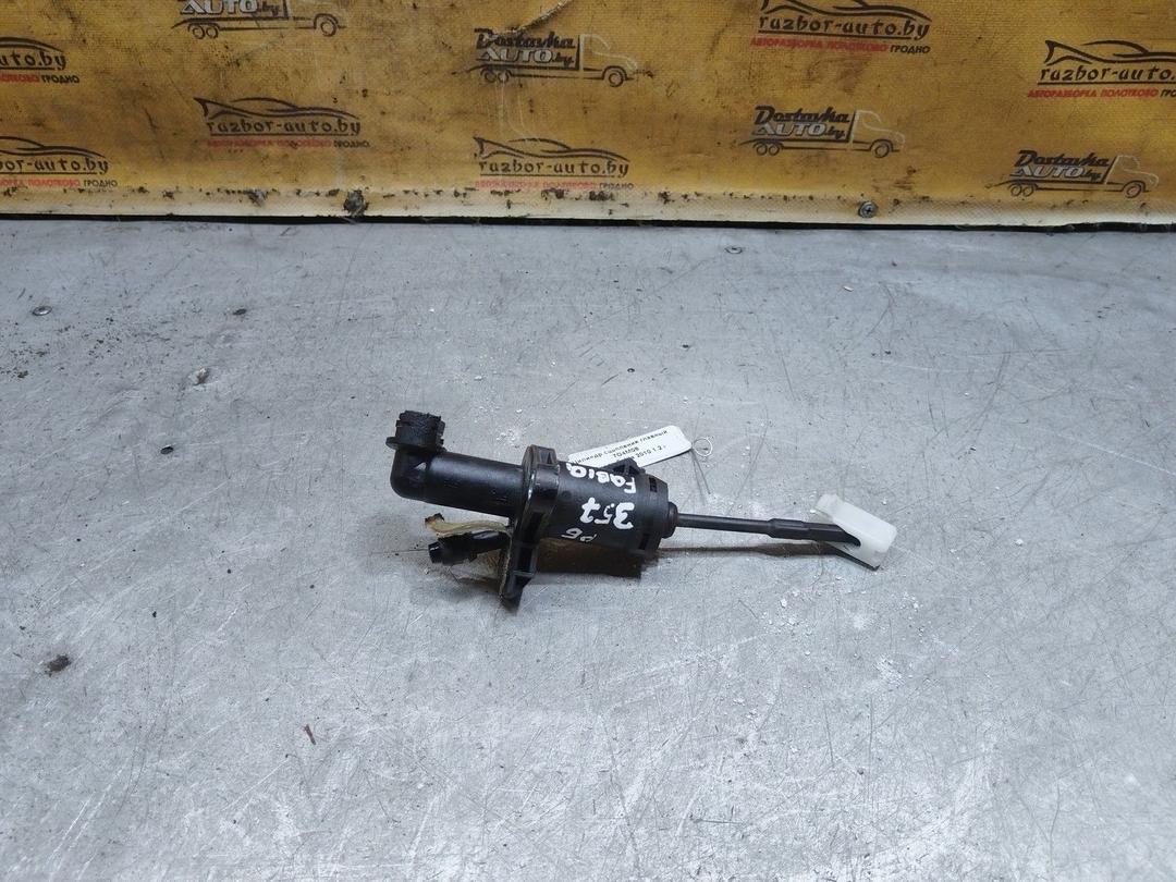 Цилиндр сцепления главный 7O4M08 Skoda Fabia