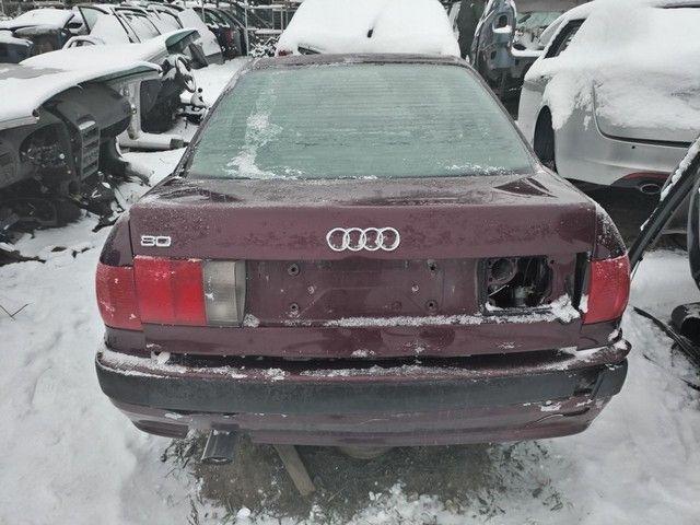 Фонарь крышки багажника левый 52FZSO Audi 80 купить