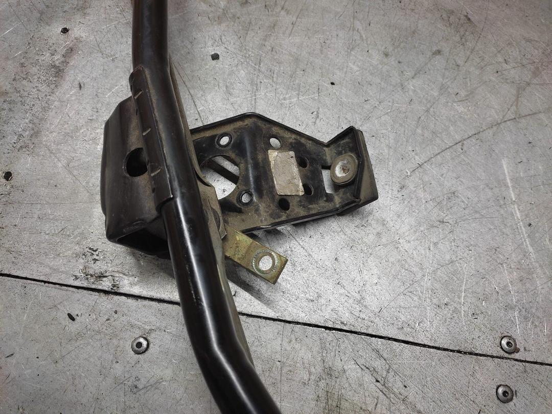 Механизм стеклоочистителя (трапеция дворников) 3N6Q4G Audi 80 купить в магазине запчастей бу