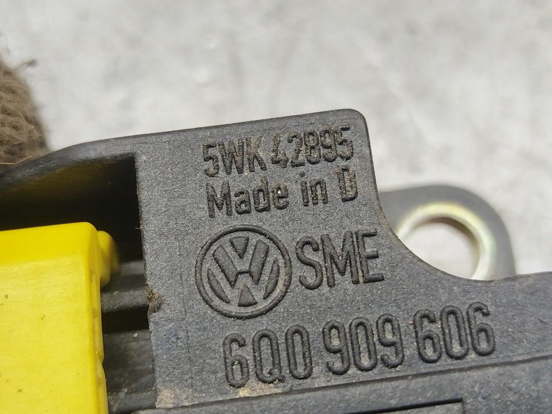 Датчик удара 23K807 Ford Galaxy - Фото 4