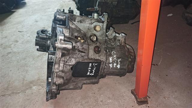 КПП механическая (МКПП) 5-ступенчатая 135076 Citroen Xantia купить с доставкой