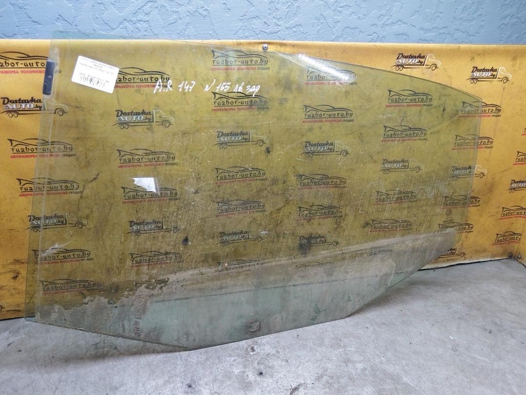 Стекло двери задней левой V80OYG Alfa Romeo 147