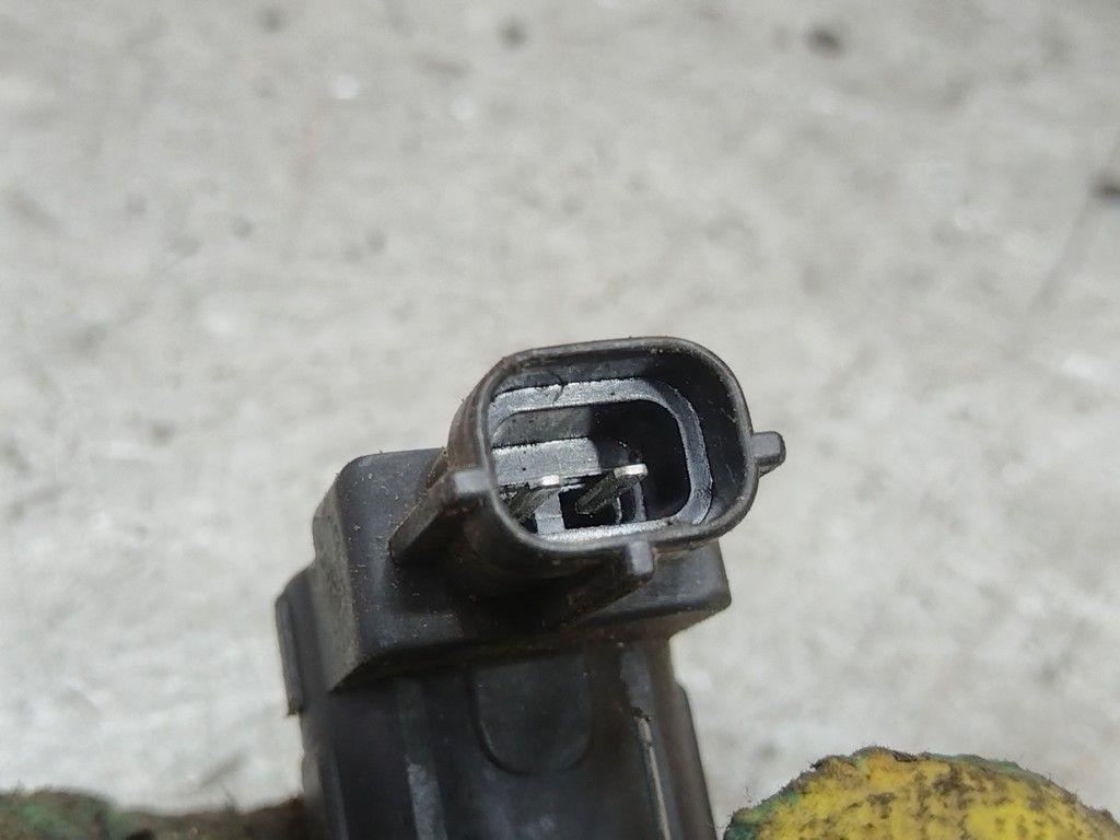 Клапан электромагнитный UY8A25 Mazda Xedos 6 - Фото 3