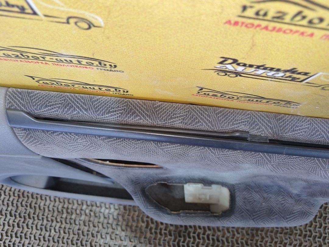 Обшивка двери задней правой (дверная карта) PI1LBY Renault Laguna купить