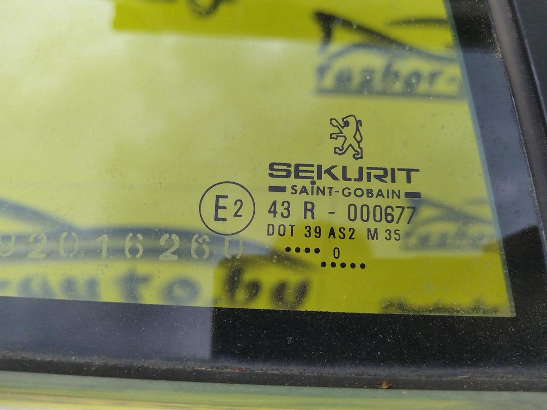 Стекло двери задней правой 6Y0NF3 Peugeot 607 купить с доставкой