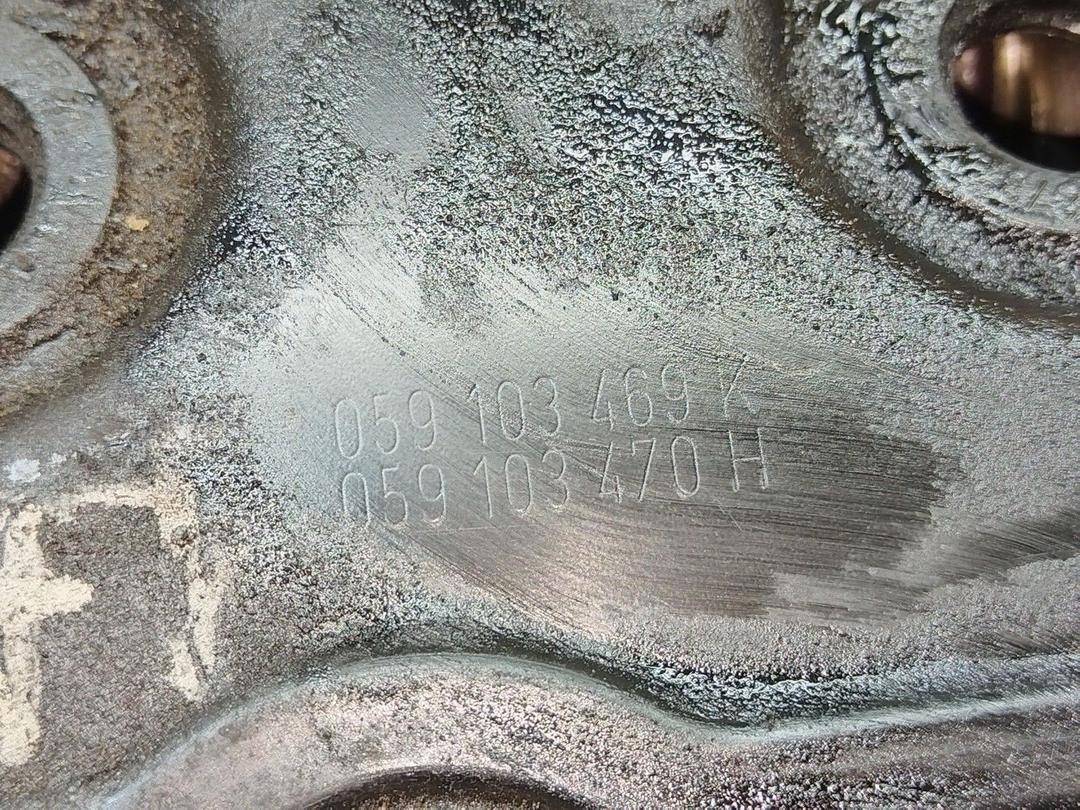 Головка блока цилиндров F2XHWB Audi A6 undefined