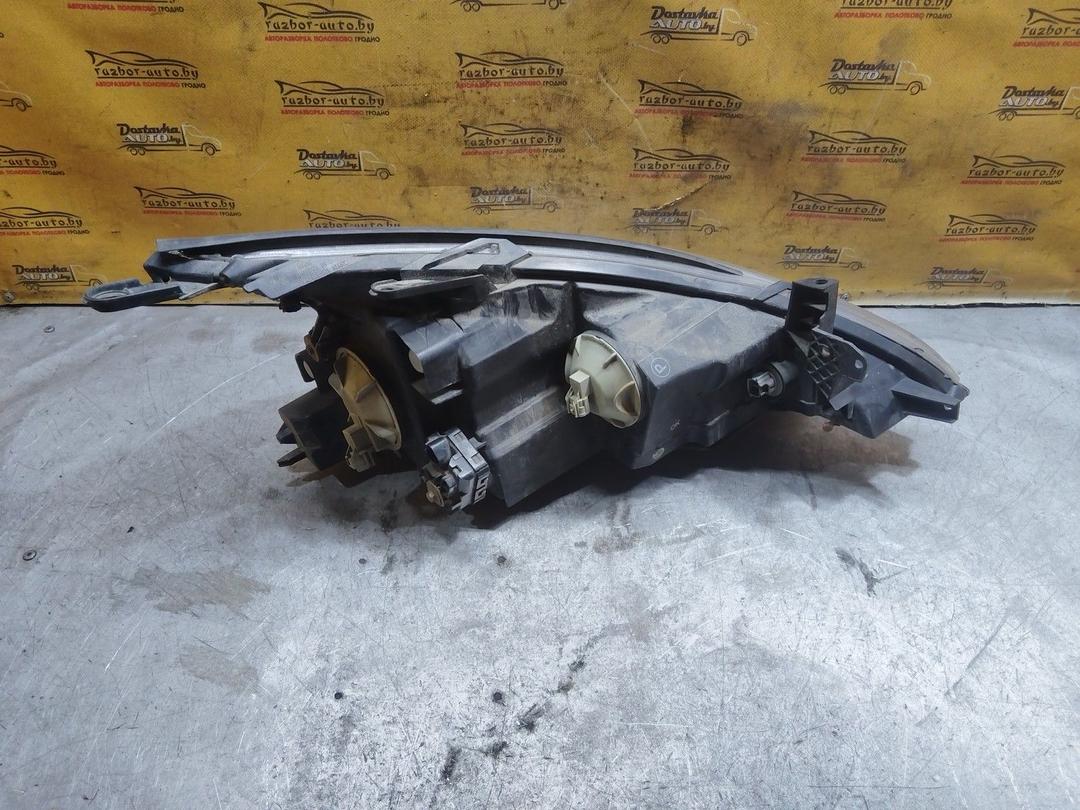 Фара левая ISAA7K Mitsubishi Grandis купить на авторазборке