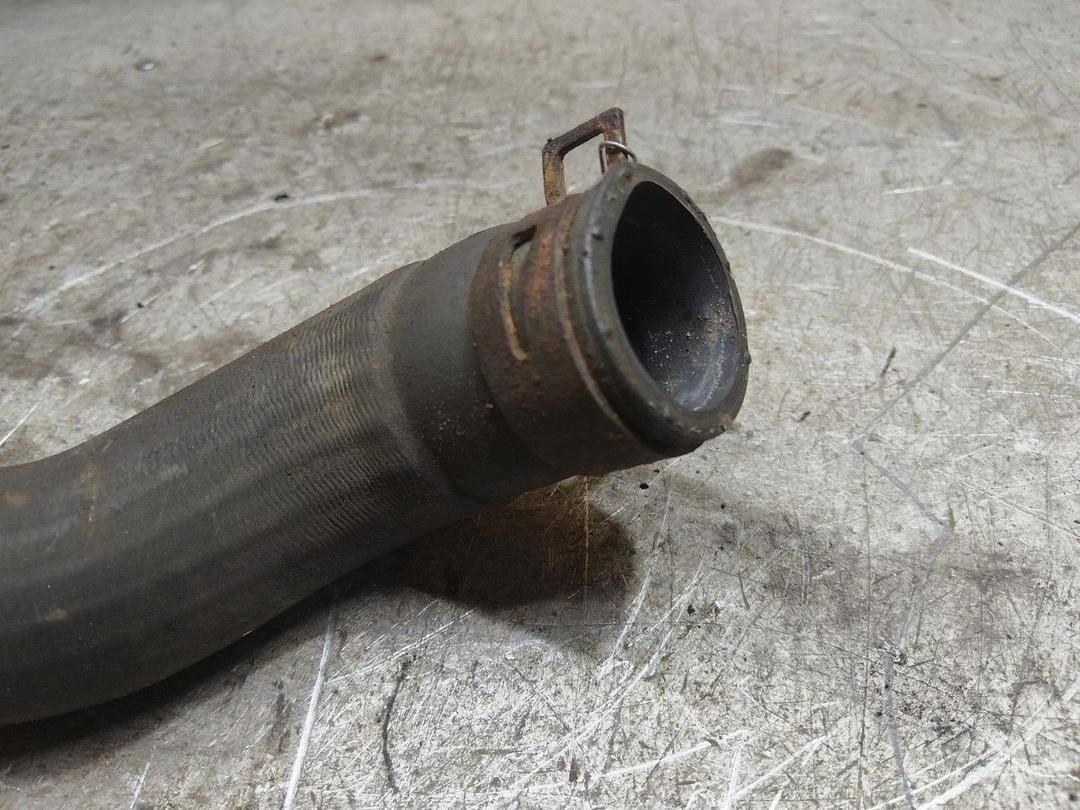 Патрубок радиатора 2ERU8C Toyota Avensis - Фото 2