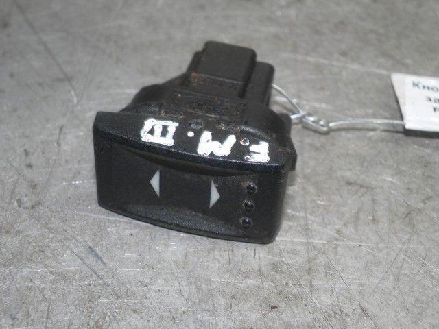 Кнопка стеклоподъемника заднего правого 25996B Ford Mondeo