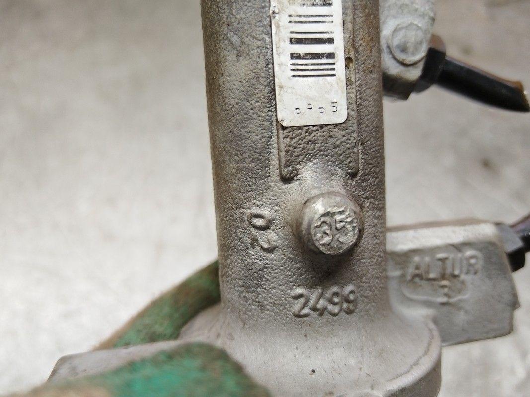 Цилиндр тормозной главный T49282 Audi A6 купить в магазине запчастей бу