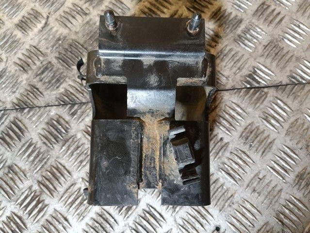 Кронштейн топливного фильтра PFZ0DW Opel Astra - Фото 2