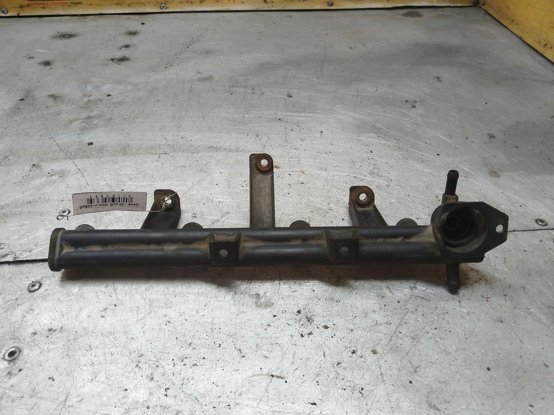 Топливная рампа 6BAIBV Peugeot 306 купить в магазине запчастей бу