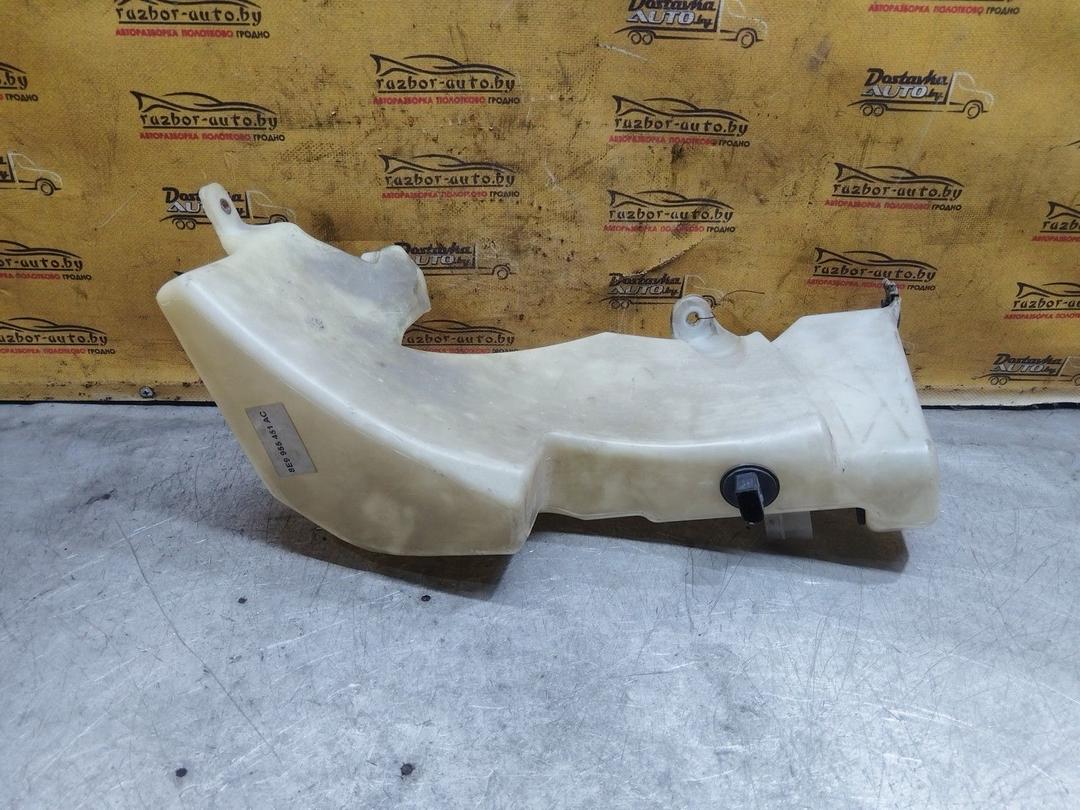 Бачок омывателя YI6NK0 Audi A4 купить в магазине запчастей бу