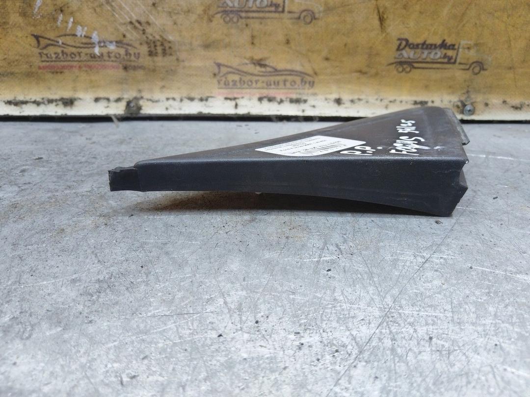 Накладка крыла (уголок зеркала) переднего правого IR317O Ford Focus - Фото 3