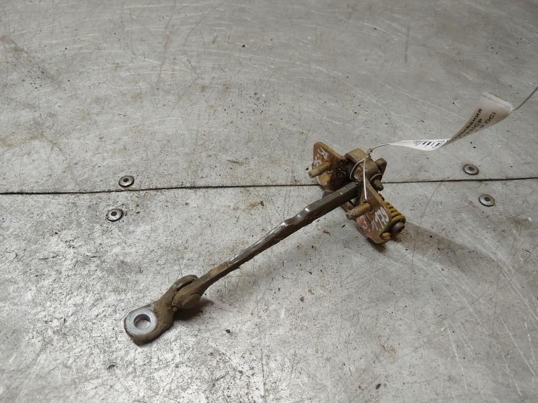 Ограничитель открывания двери задней AM3ICP Renault Scenic