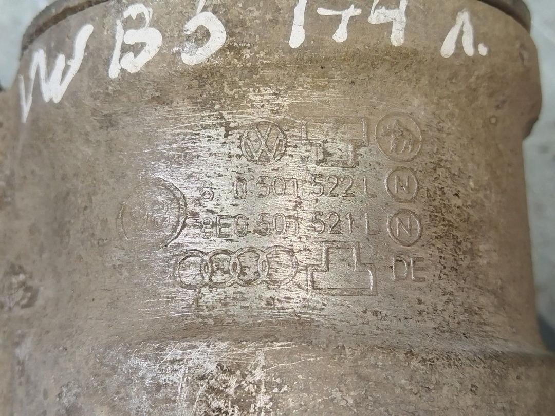 Кронштейн крепления балки подвески 3G8Z01 Volkswagen Passat купить на авторазборке