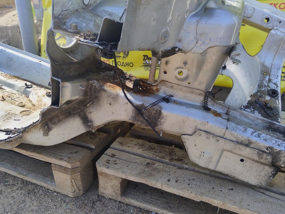 Лонжерон левый BUD0QI Volkswagen Passat undefined