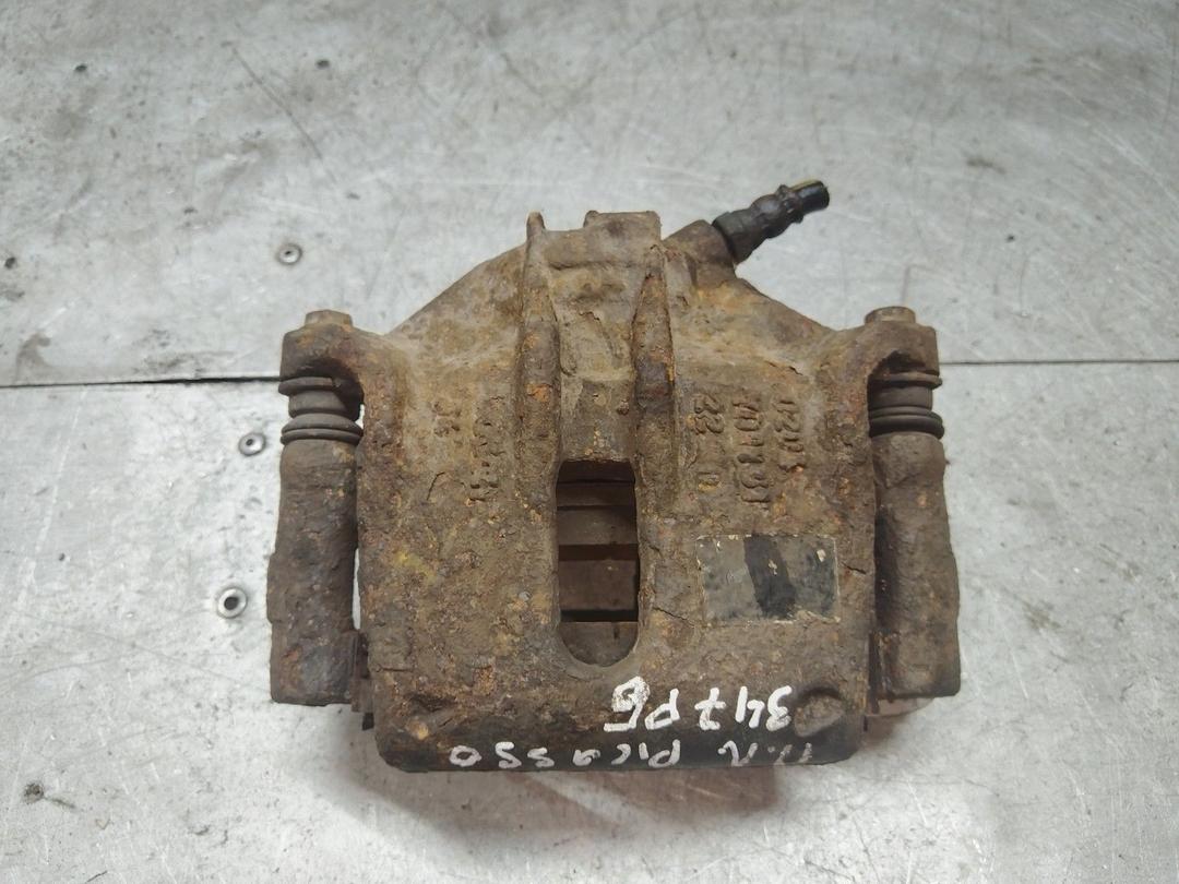 Суппорт передний левый MNTE7O Citroen Xsara Picasso купить