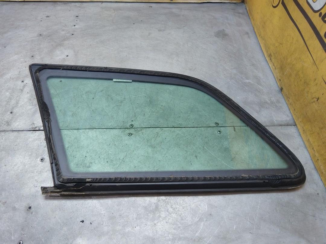 Стекло кузовное боковое правое 32ENTZ Peugeot 406 - Фото 3