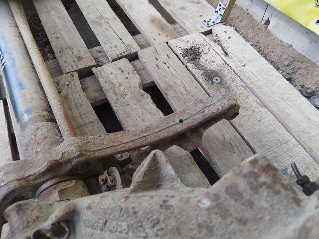 Балка подвески задняя 44MD2I Peugeot Partner undefined