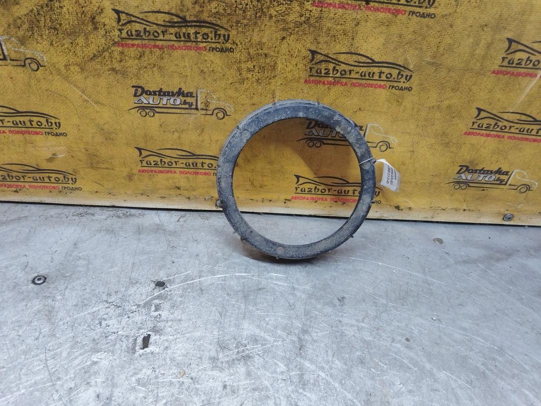 Кольцо зажимное топливозаборника ZJKJG7 Toyota Corolla купить в магазине запчастей бу