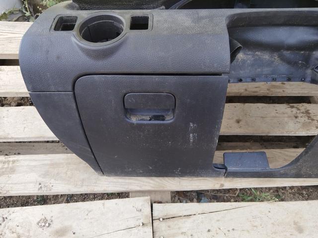 Панель передняя салона (торпедо) YYR700 Volkswagen Passat купить на авторазборке