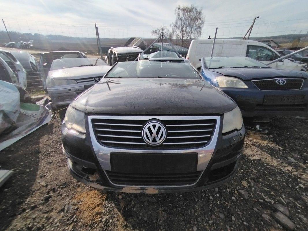 Эмблема QI5X6K Volkswagen Passat - Фото 1